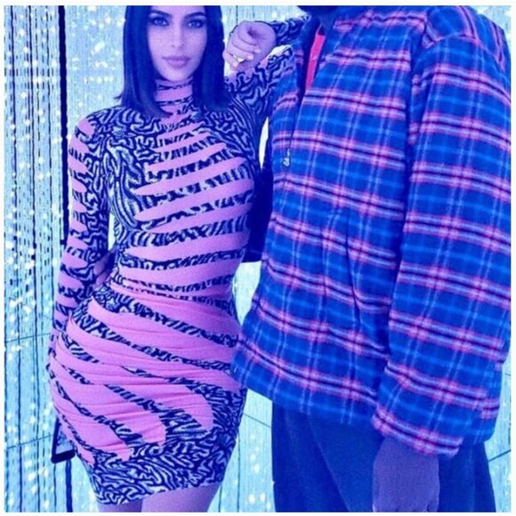 Maisie Wilen Yeezy Designer Pink Mini Dress NWOT Stretch Bodycon - Size M - Picture 3 of 14